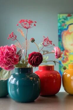 Round Metal Vase Dark Green 25 Cm -Chic Nest Deals Store 02 06 1