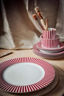 Royal Stripes Dinner Plate Dark Pink 26.5cm 17 Royal Stripes Dinner Plate Dark Pink 26.5cm -Chic Nest Deals Store 220608 pip haarlem2709 hr lr