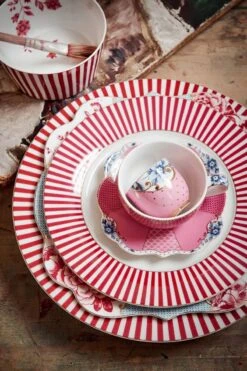 Royal Stripes Breakfast Plate Dark Pink 21cm -Chic Nest Deals Store 220608 pip haarlem2765 hr lr