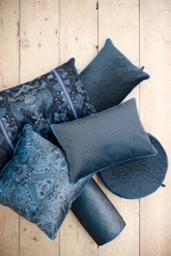 Cushion Suki Dark Blue -Chic Nest Deals Store 51.040.358 51 lr