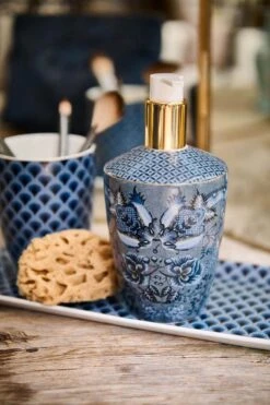 Bathroom Accessories Set/3 Kyoto Festival Blue 9 Bathroom Accessories Set/3 Kyoto Festival Blue -Chic Nest Deals Store 51.111.109.51 3