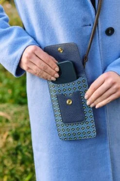Phone Bag Clover Blue -Chic Nest Deals Store 51.273.348 52 lr