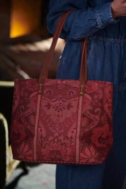 Shopper Medium Kyoto Festival Dark Pink -Chic Nest Deals Store anne timmer pip fw roos 33894 800x1200
