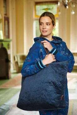 Tote Bag Velvet Quiltey Days Blue -Chic Nest Deals Store at pip studio dag3 diemen 80960