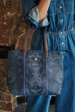 Shopper Medium Kyoto Festival Blue -Chic Nest Deals Store at pip studio dag3 diemen 81328