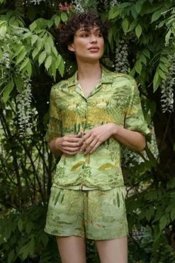 Top Short Sleeve Toscana Green -Chic Nest Deals Store at pip studio ss23 dag01 0921 2