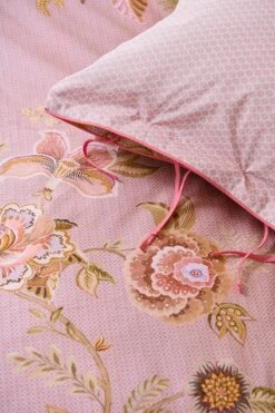 Pillowcase Cece Fiore Pink -Chic Nest Deals Store cece fiore pink 40 detail lr 1