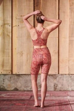 Sport Trousers Short Kyoto Festival Terra Pink 9 Sport Trousers Short Kyoto Festival Terra Pink -Chic Nest Deals Store fw22 hw mixandmatch 28 kopie ren 1