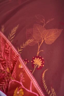 Duvet Cover Isola Pink -Chic Nest Deals Store isola pink 41 detail lr