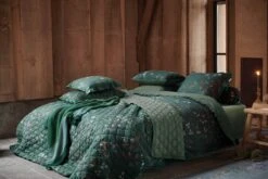 Throw Blockstripe Green -Chic Nest Deals Store kawai flower darkgreen 02 mood lr web 1