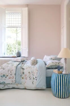 Duvet Cover Kawai Flower White -Chic Nest Deals Store kawai flower white 00 mood lr 1