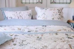 Duvet Cover Kawai Flower White -Chic Nest Deals Store kawai flower white 01 mood lr 1