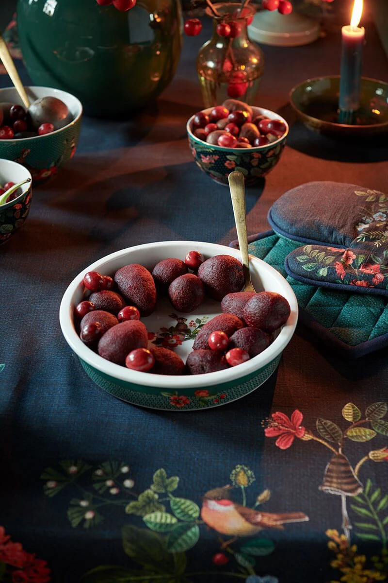 Winter Wonderland Serving Tray Round Green 2 Winter Wonderland Serving Tray Round Green - Image 2