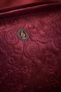 Cosmetic Purse Large Velvet Quiltey Days Red -Chic Nest Deals Store pip fw22 287