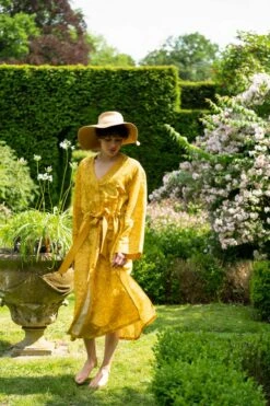 Dress Origami Yellow 18 Dress Origami Yellow -Chic Nest Deals Store pip homewear 1015 lowres kopie 2