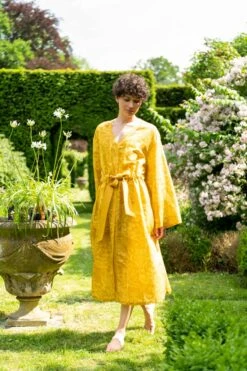 Dress Origami Yellow 19 Dress Origami Yellow -Chic Nest Deals Store pip homewear 1051 lowres kopie 1