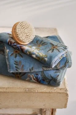 Bath Towel Secret Garden Blue 55x100cm -Chic Nest Deals Store pip badstof4375 lr 2