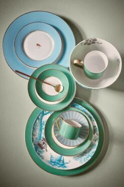 Pip Chique Pastry Plate Green 17cm -Chic Nest Deals Store pip chique green mix match 008 hr lr 1