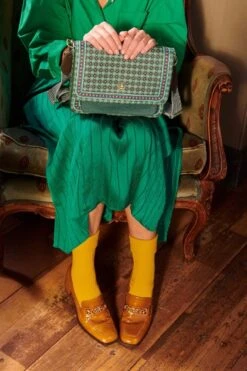 Cross Body Clover Green -Chic Nest Deals Store pip studio fashion bags fw2023 green 04 lr 1