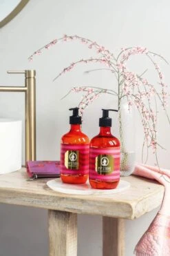 Giftset Hand Soap & Hand Lotion Jasmin Tea Leaves 475ml -Chic Nest Deals Store pip studio gifting ss2023 set2 02 lr