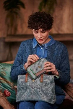 Wallet Pocket Suki Green -Chic Nest Deals Store pip studio melatti sfeer 38179 800x1200