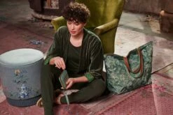 Wallet Suki Green 16 Wallet Suki Green -Chic Nest Deals Store pip studio melatti sfeer 38319 800x1200