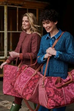 Weekend Bag Medium Kyoto Festival Dark Pink -Chic Nest Deals Store pip studio melatti sfeer 38774 800x1200