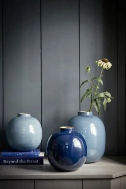 Metal Vase Dark Blue 23 Cm -Chic Nest Deals Store pip vazen ss23 blue lr