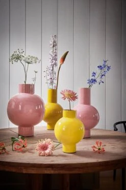 Metal Vase Pink 40cm -Chic Nest Deals Store pip vazen ss23 pink yellow lr