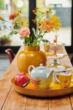 Round Metal Vase Yellow 25 Cm 5 Round Metal Vase Yellow 25 Cm -Chic Nest Deals Store pipservies26 11 20194296