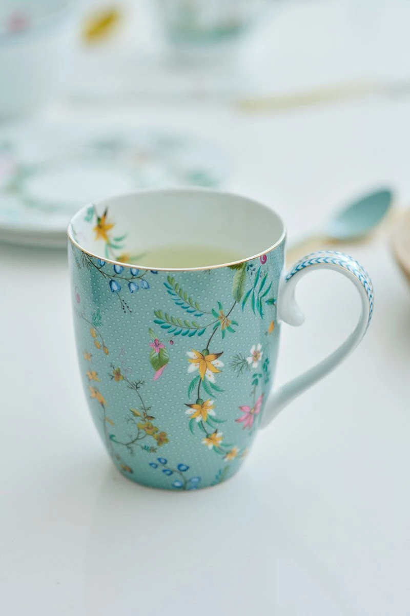 Jolie Set/2 Mugs Large Flowers Blue 2 Jolie Set/2 Mugs Large Flowers Blue - Image 2