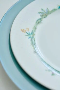 Jolie Dinner Plate Dots Gold 26,5 Cm -Chic Nest Deals Store pipserviesjolie230620200142