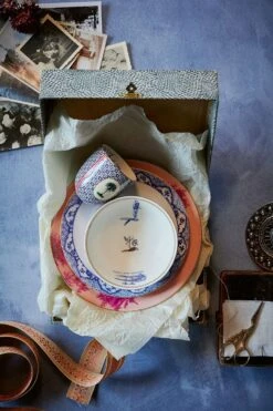 Heritage Pastry Plate Painted Pink 18 Cm -Chic Nest Deals Store pipstudio heritage 04 800x1200