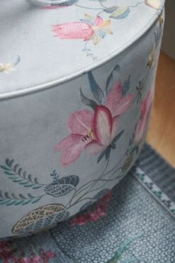 Stool Low Fleur Grandeur Green -Chic Nest Deals Store poef fleurgrandeur blue 03