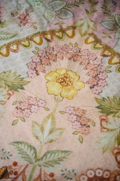 Duvet Cover Saluti Grandi Pastel -Chic Nest Deals Store saluti grandi pastel 41 detail lr