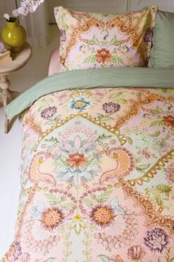 Pillowcase Saluti Grandi Pastel
