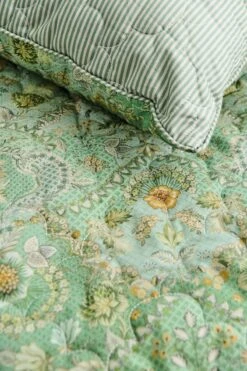 Quilt Saluti Piccoli Green -Chic Nest Deals Store saluti piccoli quilt green 40 detail lr 1