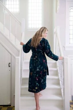 Bathrobe Les Fleurs Dark Blue -Chic Nest Deals Store ss23 les fleurs dark blue 00 mood ss23